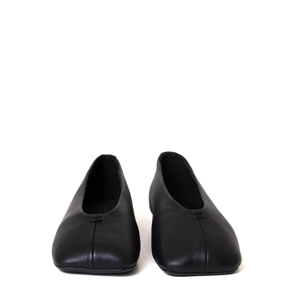Plain Women's Leather Ballerina Flat
