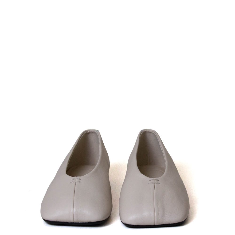 Plain Women's Leather Ballerina Flat