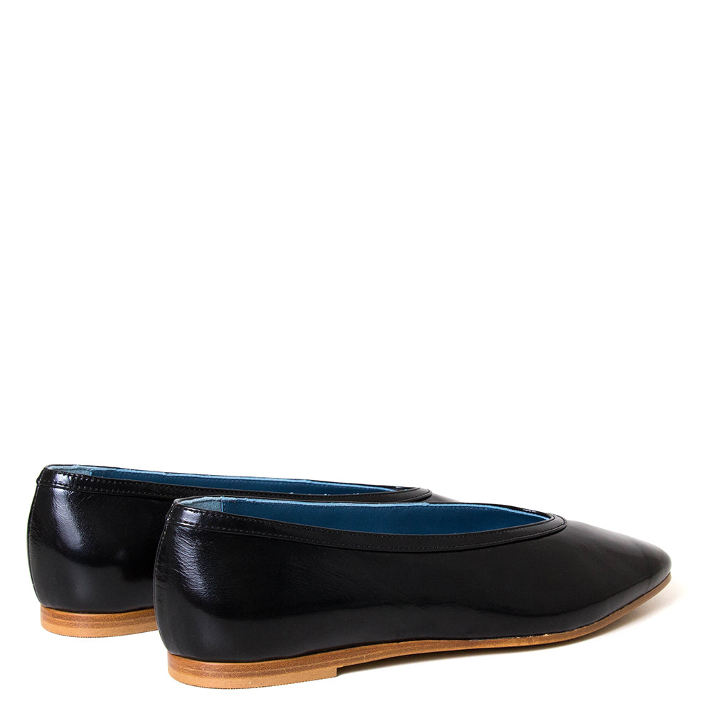 Teo Women's Patent Leather Flat