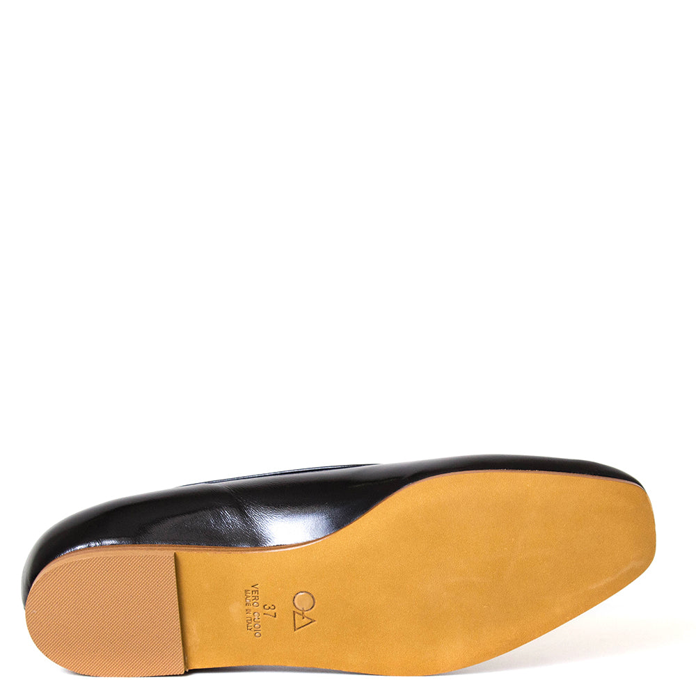 Teo Women's Patent Leather Flat