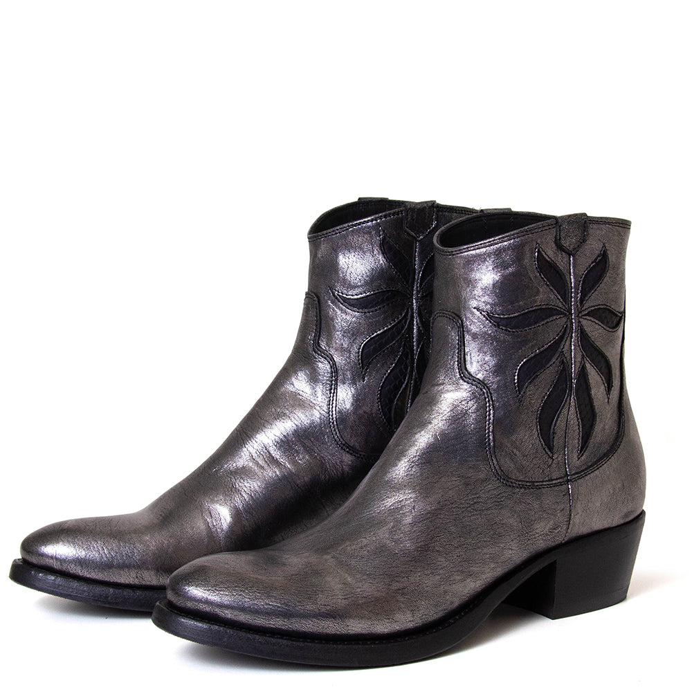 Pantanetti 18002H Ava. Women's 1¾ inch heel boot in metallic leather. Made in Italy.