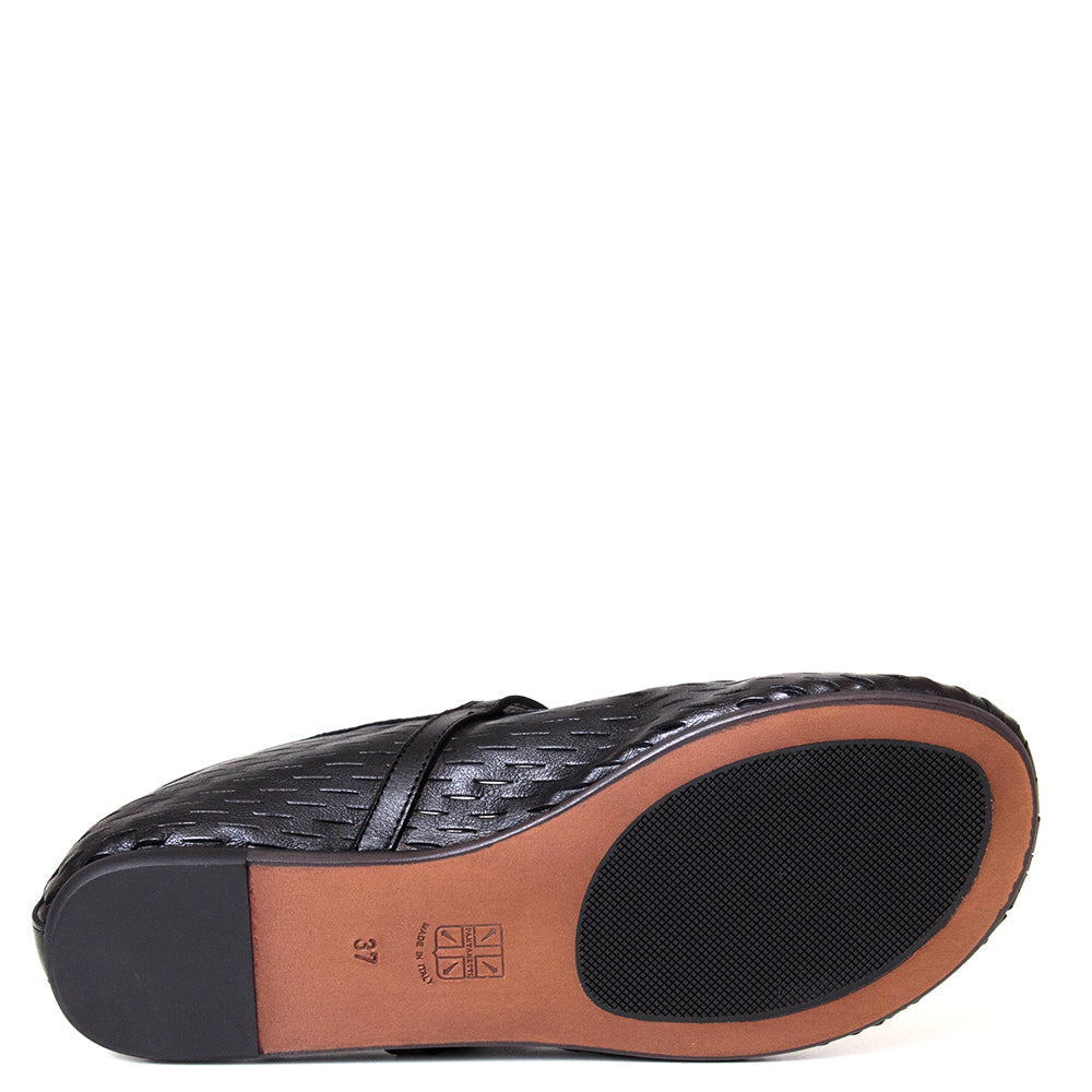 Moreine 6E Women's Perforated Leather Mary Jane