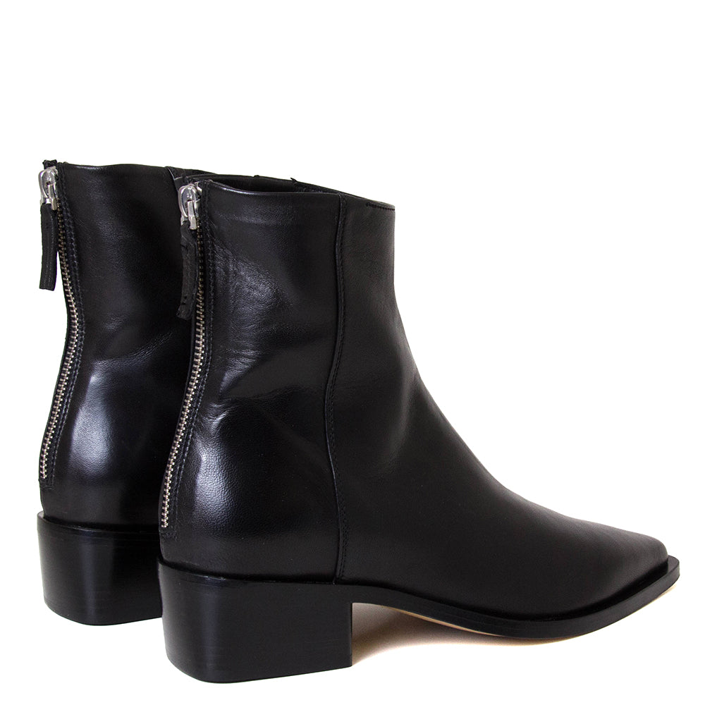 Freja Women's Leather Boot