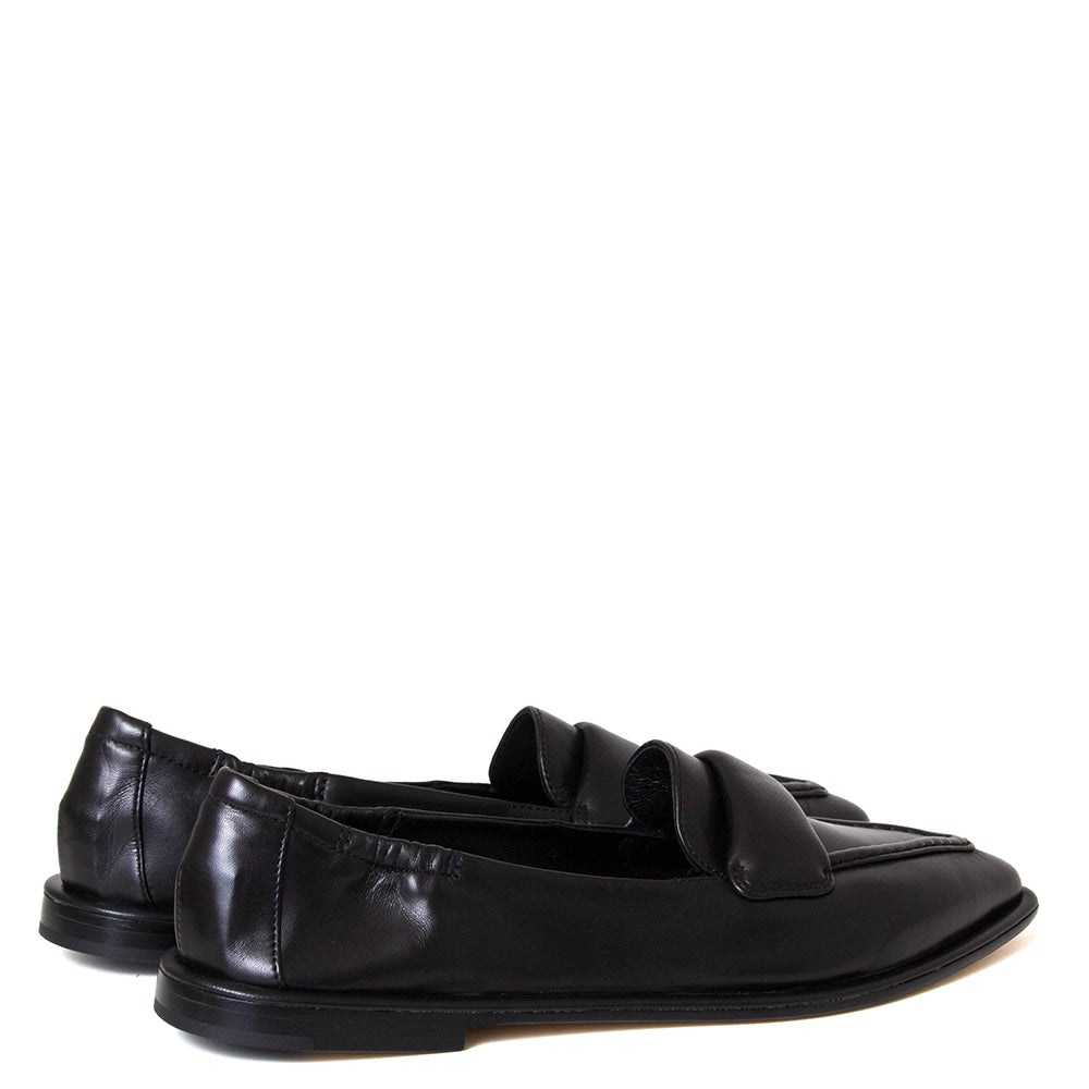 Gunhild Women's Leather Flat