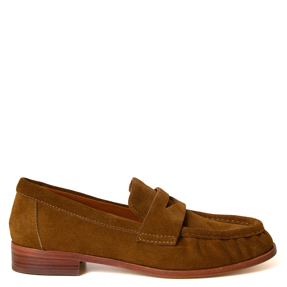 Arezza Women's Suede Loafer