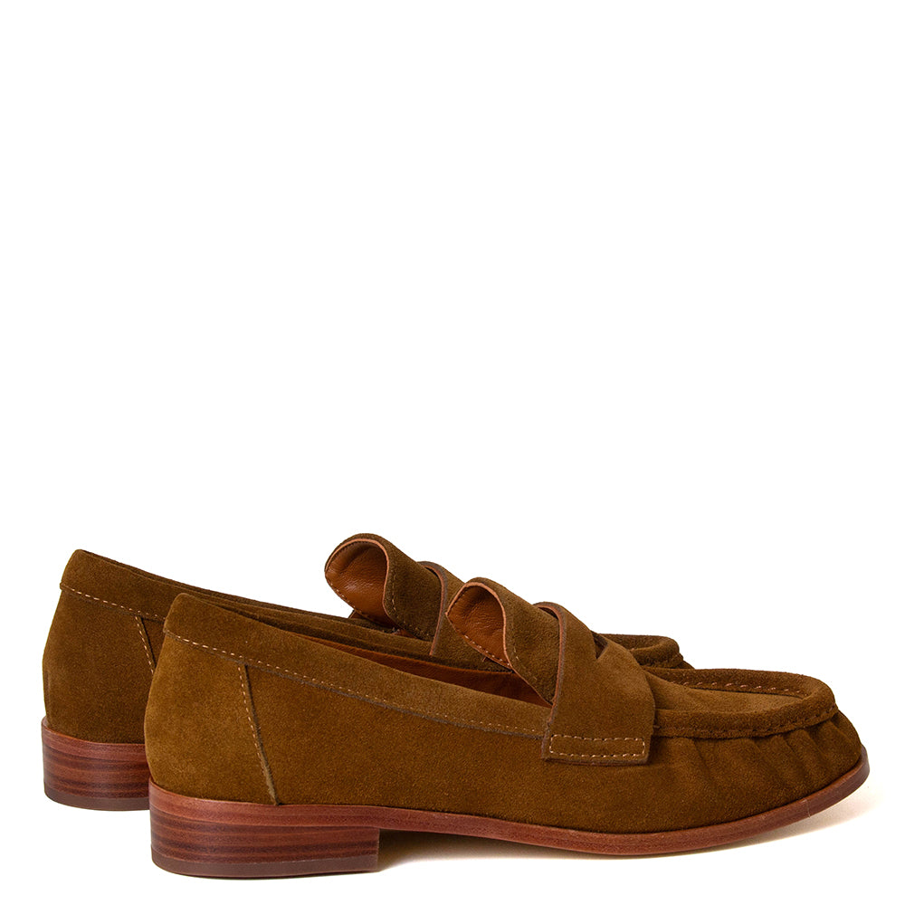 Arezza Women's Suede Loafer