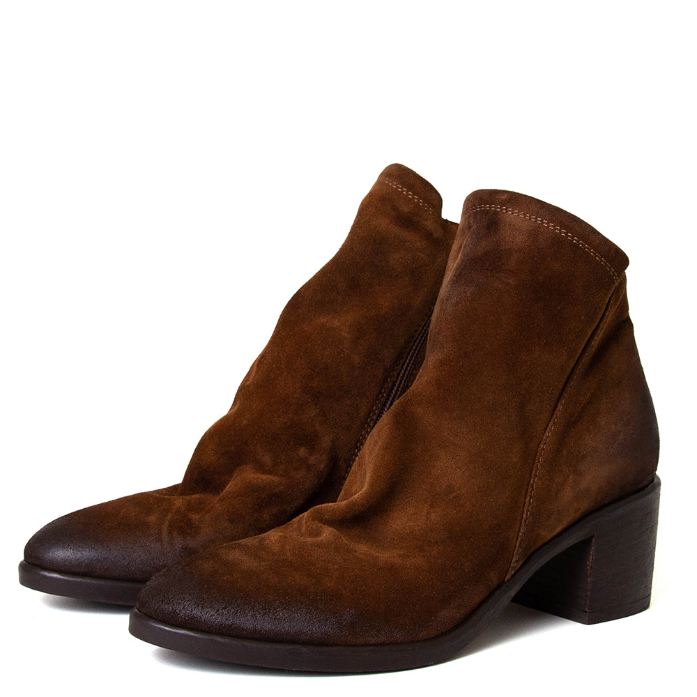 Giova Women's Leather Suede Ankle Boot