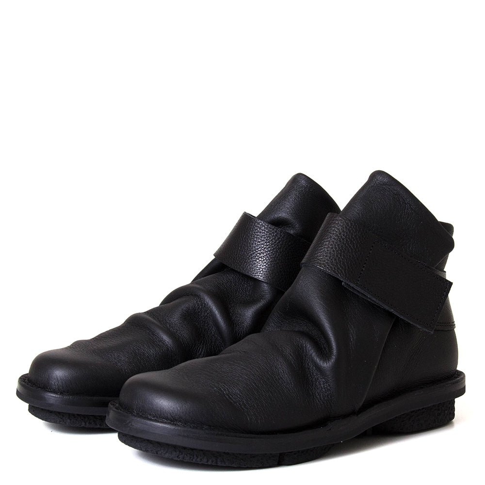 Fluent Women's Leather Boot