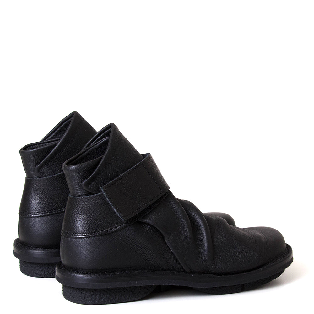 Fluent Women's Leather Boot