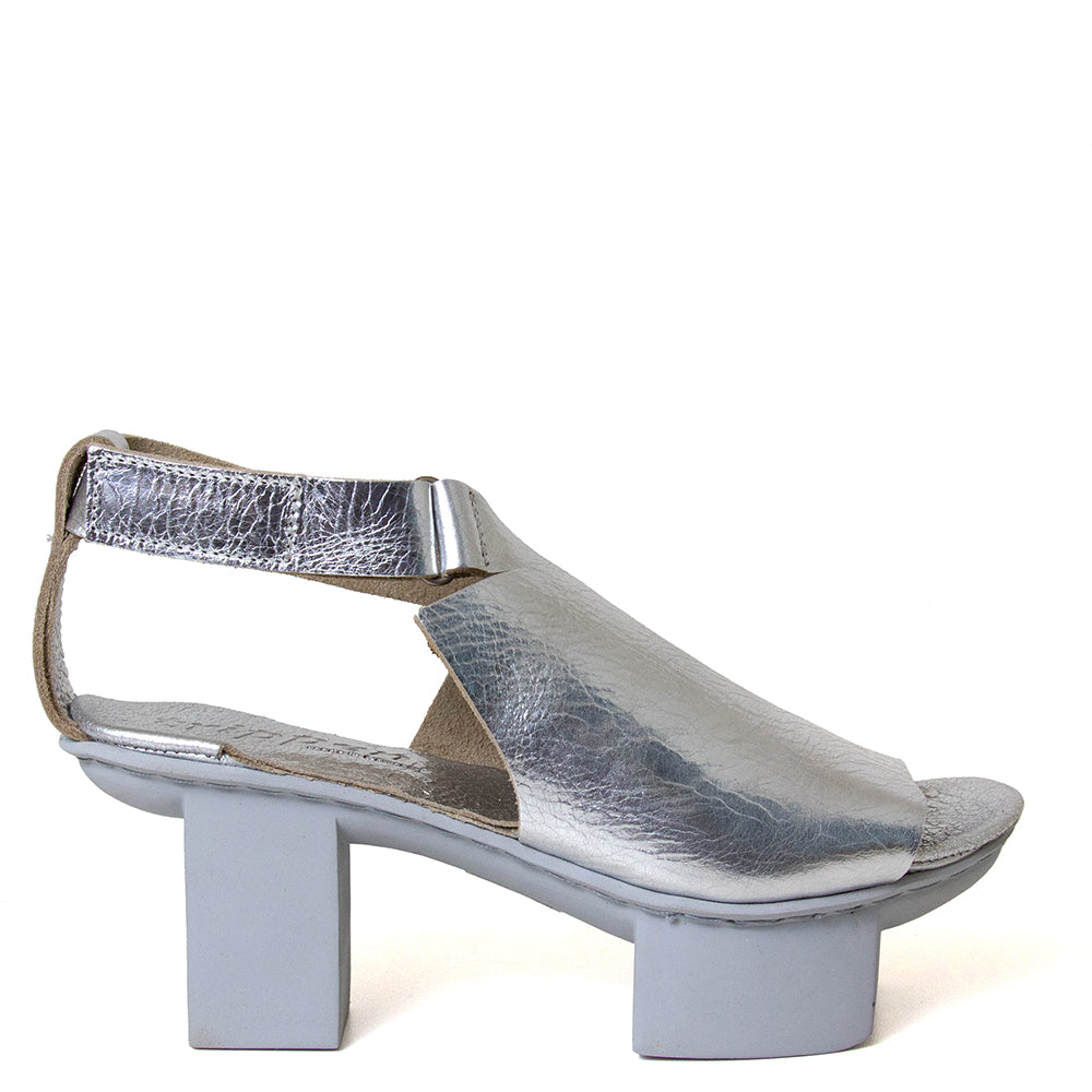 Fractal Women's Platform Leather Sandal