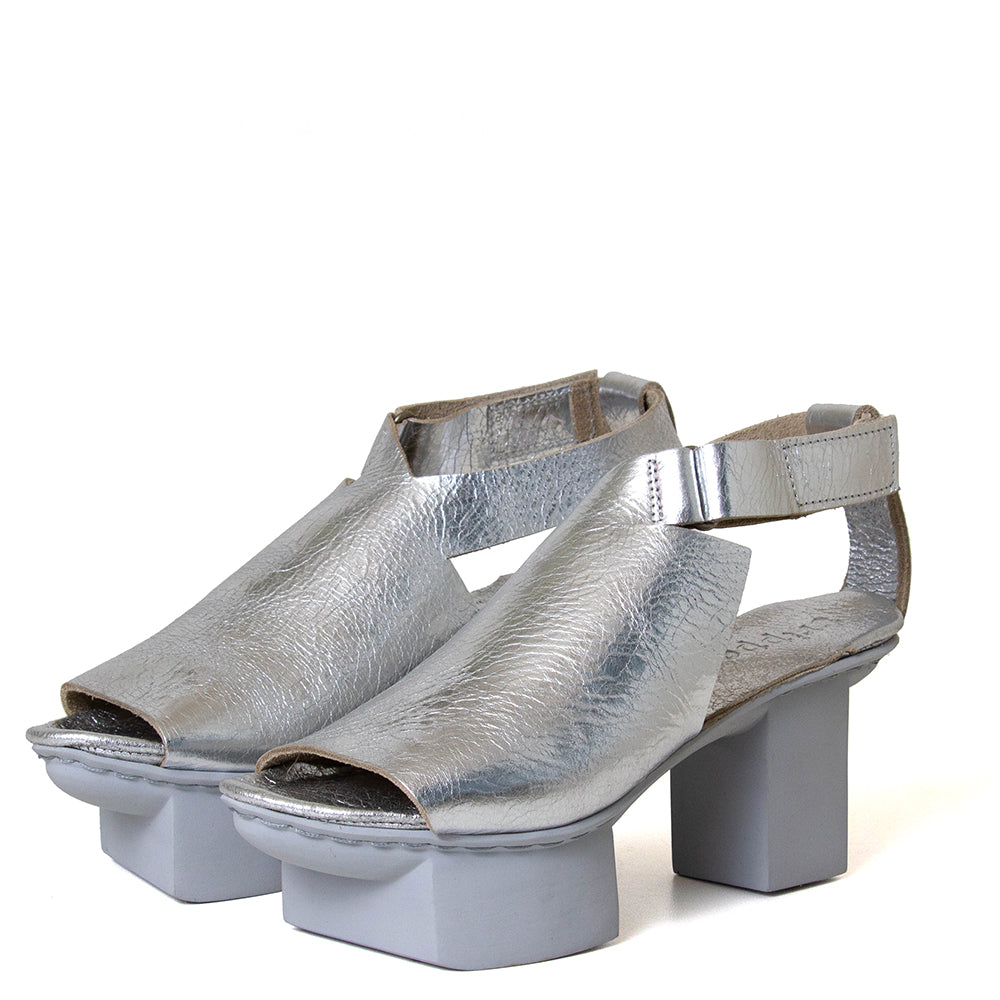Fractal Women's Platform Leather Sandal