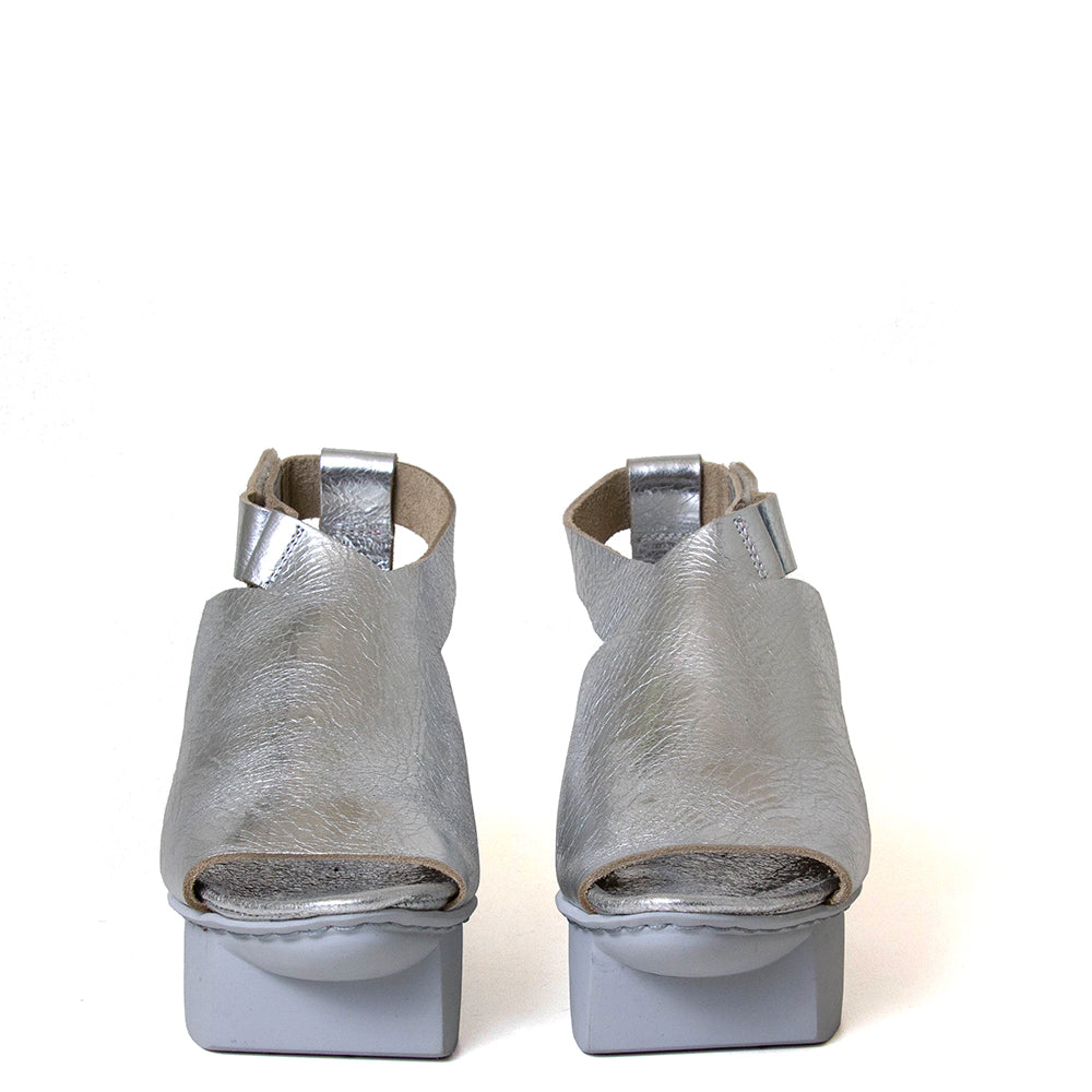 Fractal Women's Platform Leather Sandal