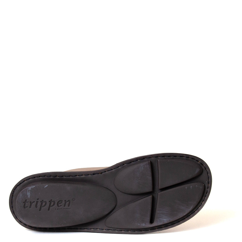 Trippen Insight. Women's light leather lace-up shoe. Made in Germany. 