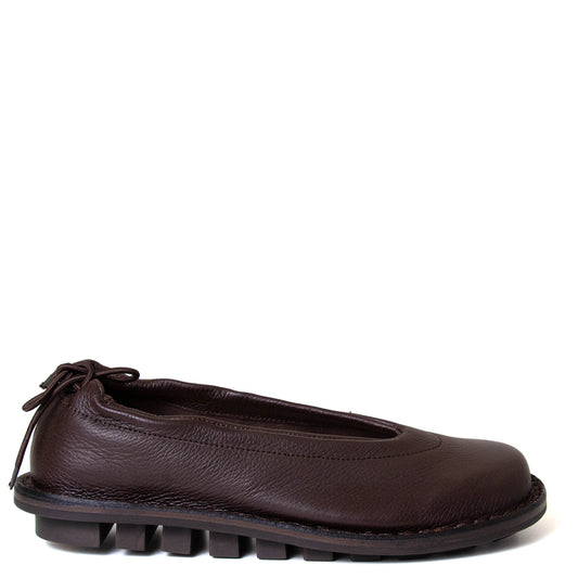 Trippen Pond. Women's slip-on ballerina flat in dark brown leather.