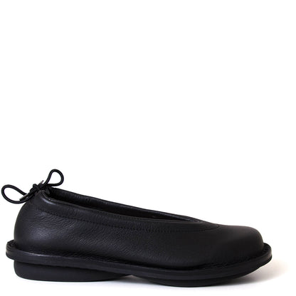 Pond Women's Leather Ballerina Shoe