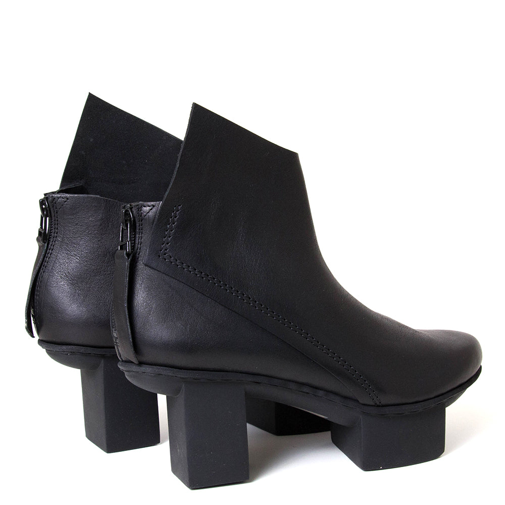 Trippen Slash Ankle Booties Black orders Size 40