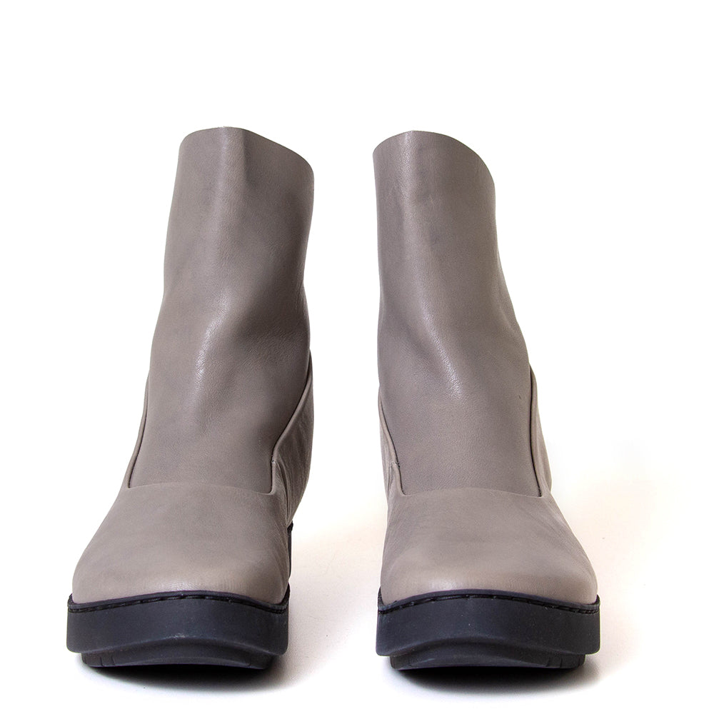 Trippen Signal. Women's slip on grey leather boot. Made in Germany.