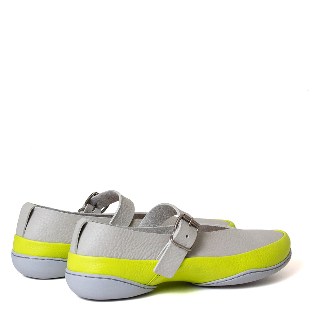 Surface Women's Leather Shoe