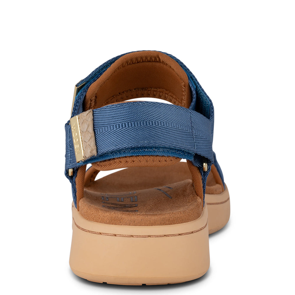 Line Women's Sandal