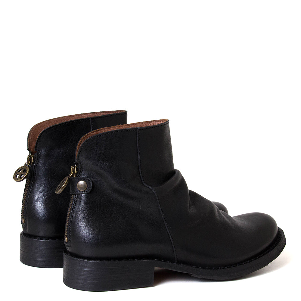 Elina Women's Leather Boot