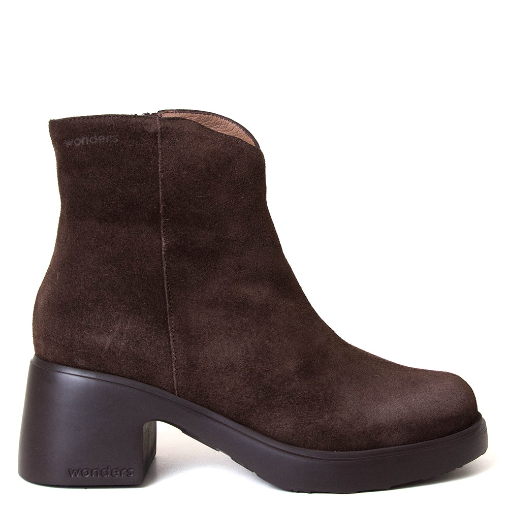 Asteroid Women's Suede Boot