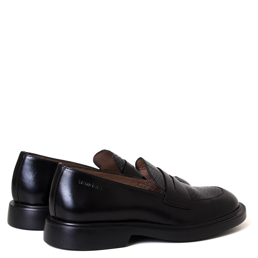 Caceres Women's Leather Loafer