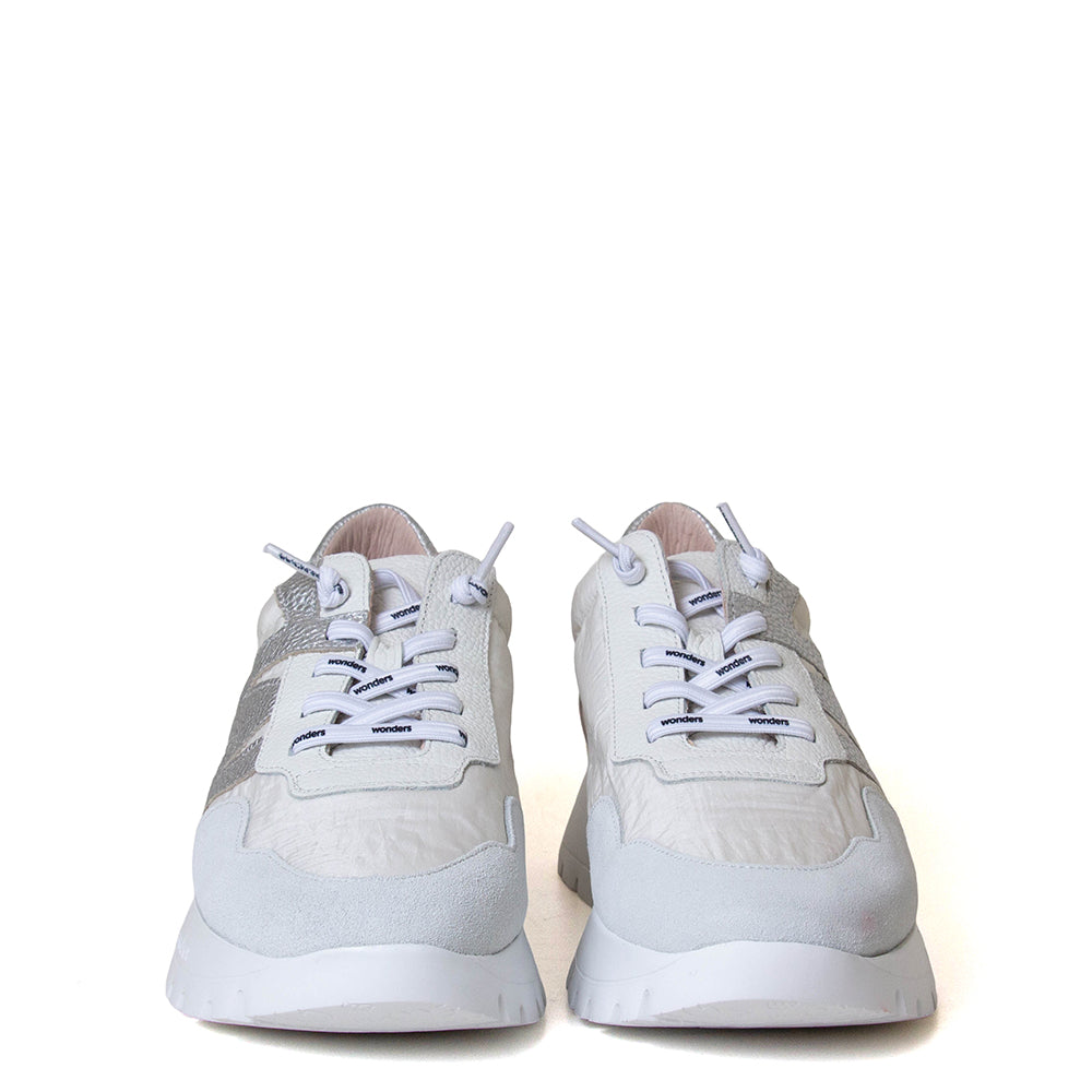 Carmen Women's Leather Sneaker