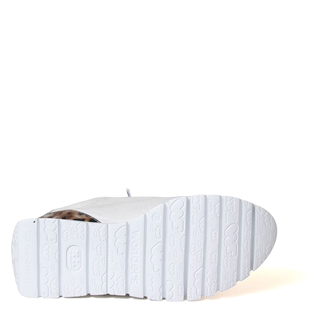 Carmen Women's Leather Sneaker