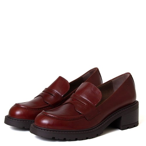 Guada Women's Leather Loafer Pump
