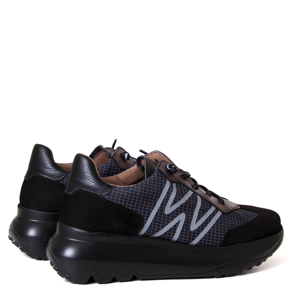 Nebula Women's Leather Sneaker