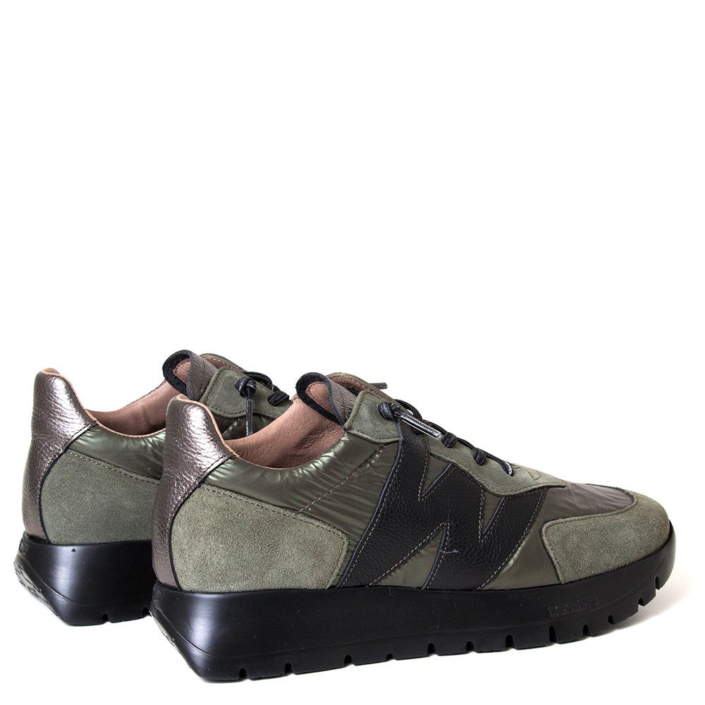 Wonders A-2464 Oslo. Women's chunky multi leather and suede sneaker. 