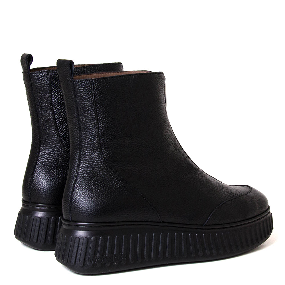 Villanueva Women's Leather Wedge Boot