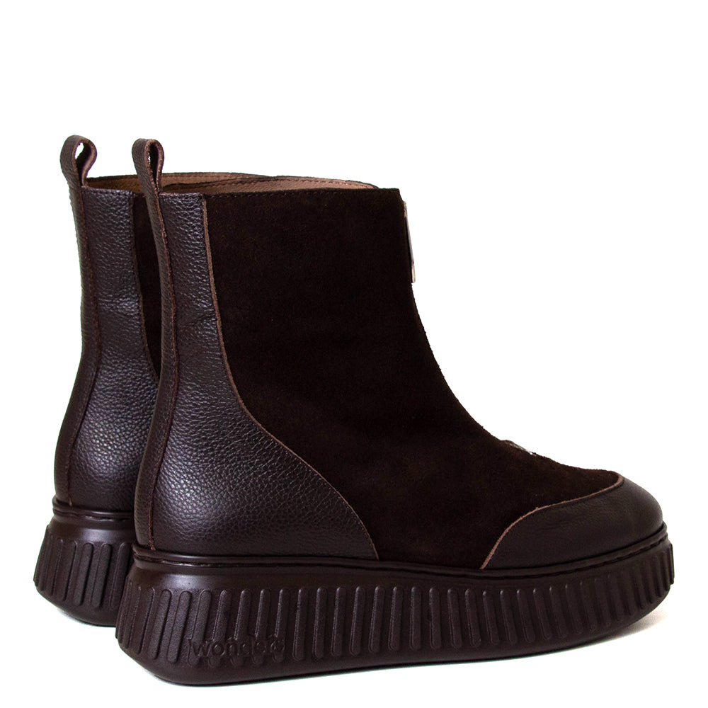 Villanueva Women's Leather Wedge Boot