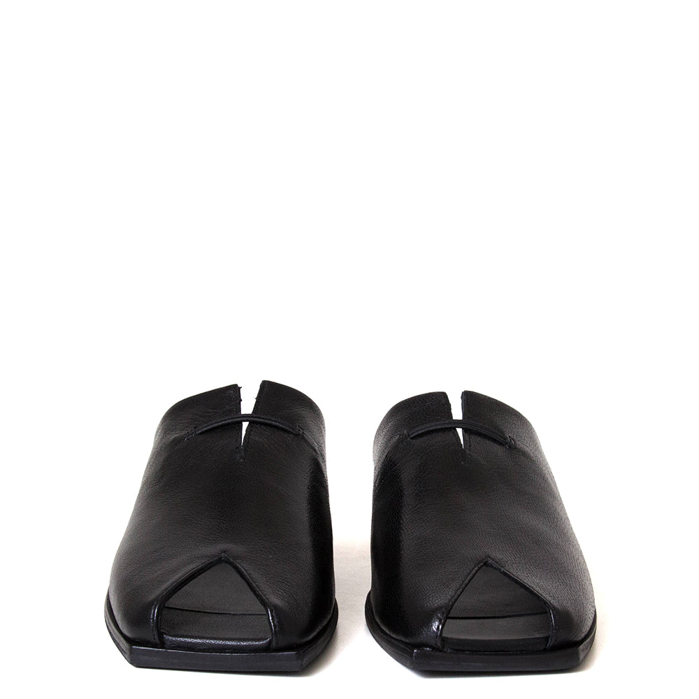 Kira Women's Leather Sandal