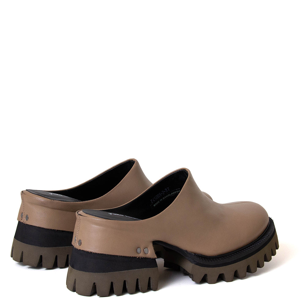 Ryu Women's Platform Leather Mule