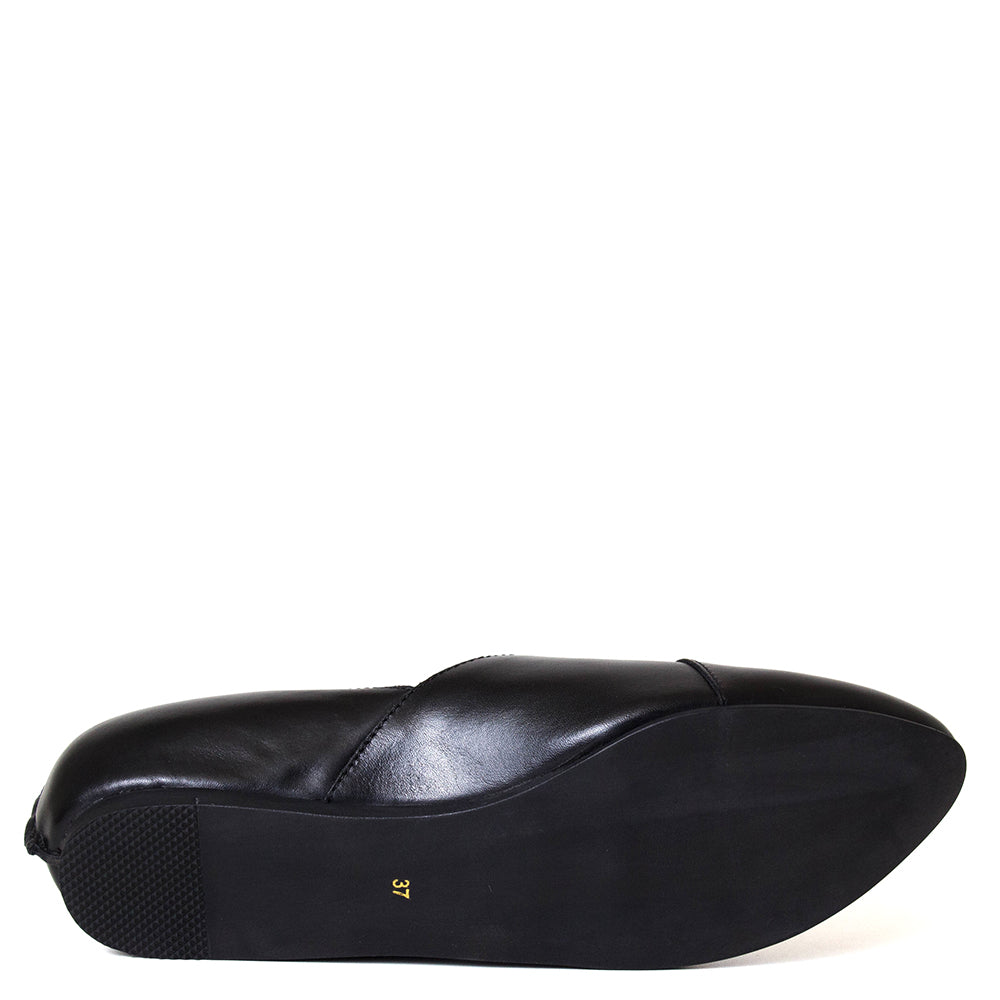 Ibuki Women's Leather Flat