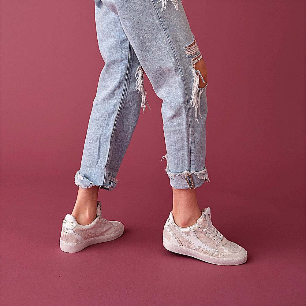 Grady Women's Leather Sneaker