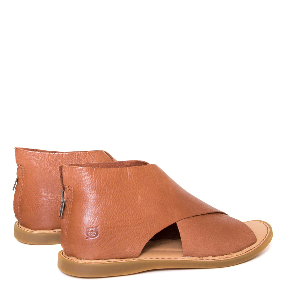 Born Iwa. Women's sandal in brown leather with back zipper entry. Back pair view.