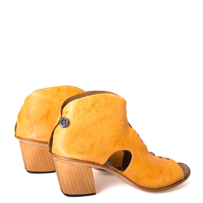 Cydwoq Research Women's sandal in yellow washed leather, 2.5 inch wooden Heel, open toe, made in California. Back pair view.