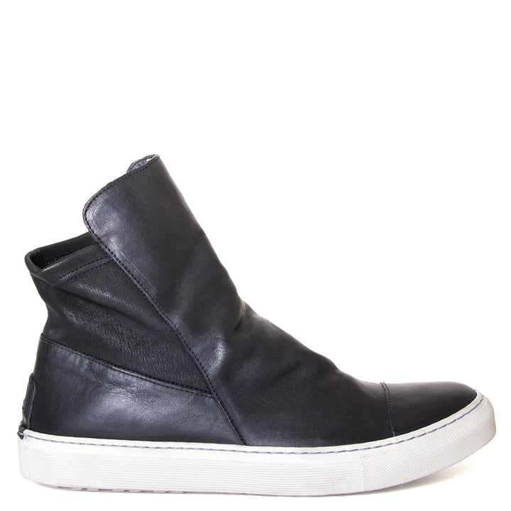 Fiorentini + Baker Bret. Men's leather high-rise sneaker, in leather. Side view.