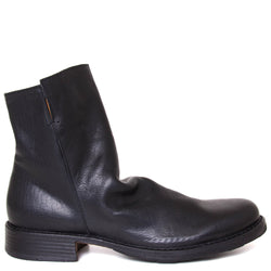 Fiorentini + Baker Elf. Men's side zip boot in black Italian leather. 1⅛-inch heel made in Italy. Side view.