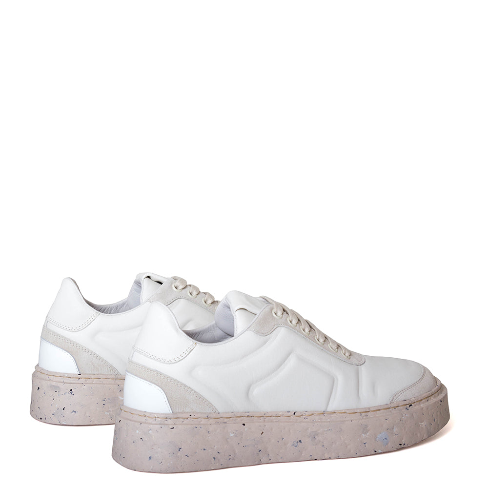 OA non-fashion A55 Kayla. Women's sneaker in white leather.