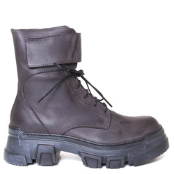 Lofina 1001 in Gas Londra. Women's  2⅛-inch platform combat boot. Made in Italy. Side view.