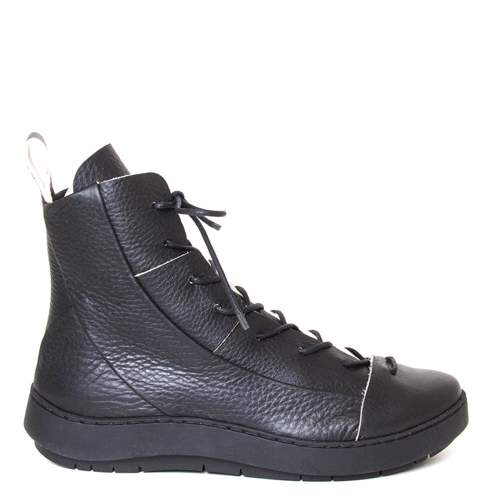 Trippen Develop. Women's lace-up leather boxer boot in black leather. Made in Germany. Side view.