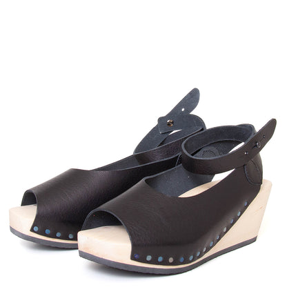 Orinoco Women's Leather Wedge Sandal