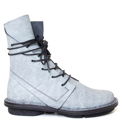 Trippen Vacate. Women's platform combat ankle boot in light blue leather. Made in Germany. Side view.